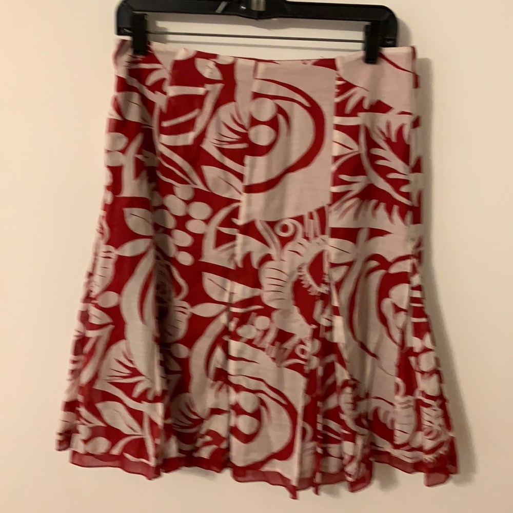 Pleated skirt